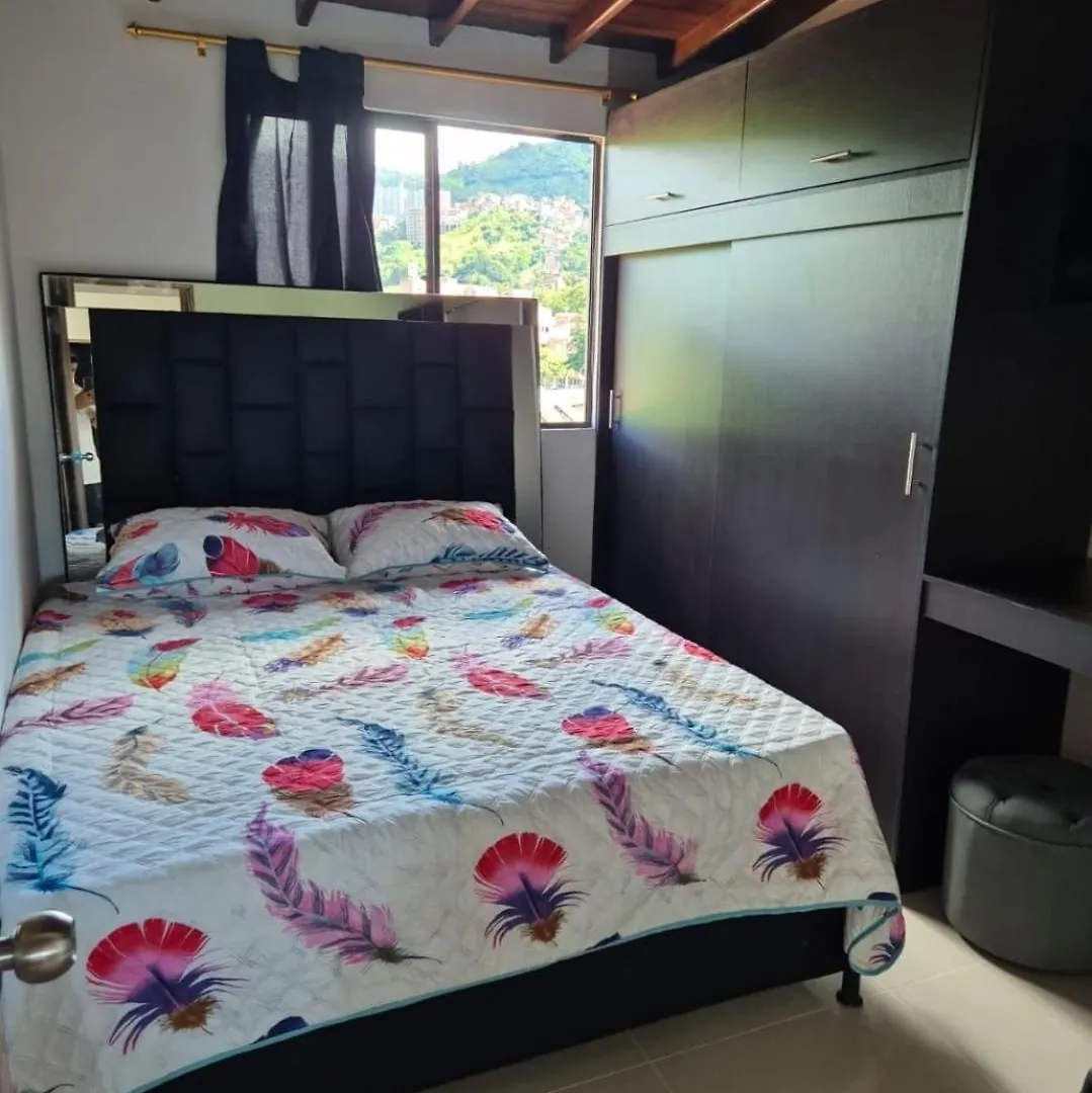 Apartamento En Belen Super Lindo Medellin 0*,